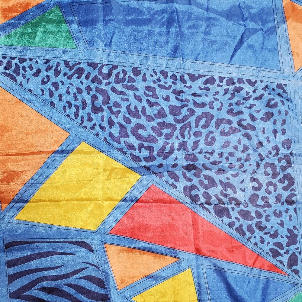 Very large 80's colourful abstract square scarf - Picture 3 of 9